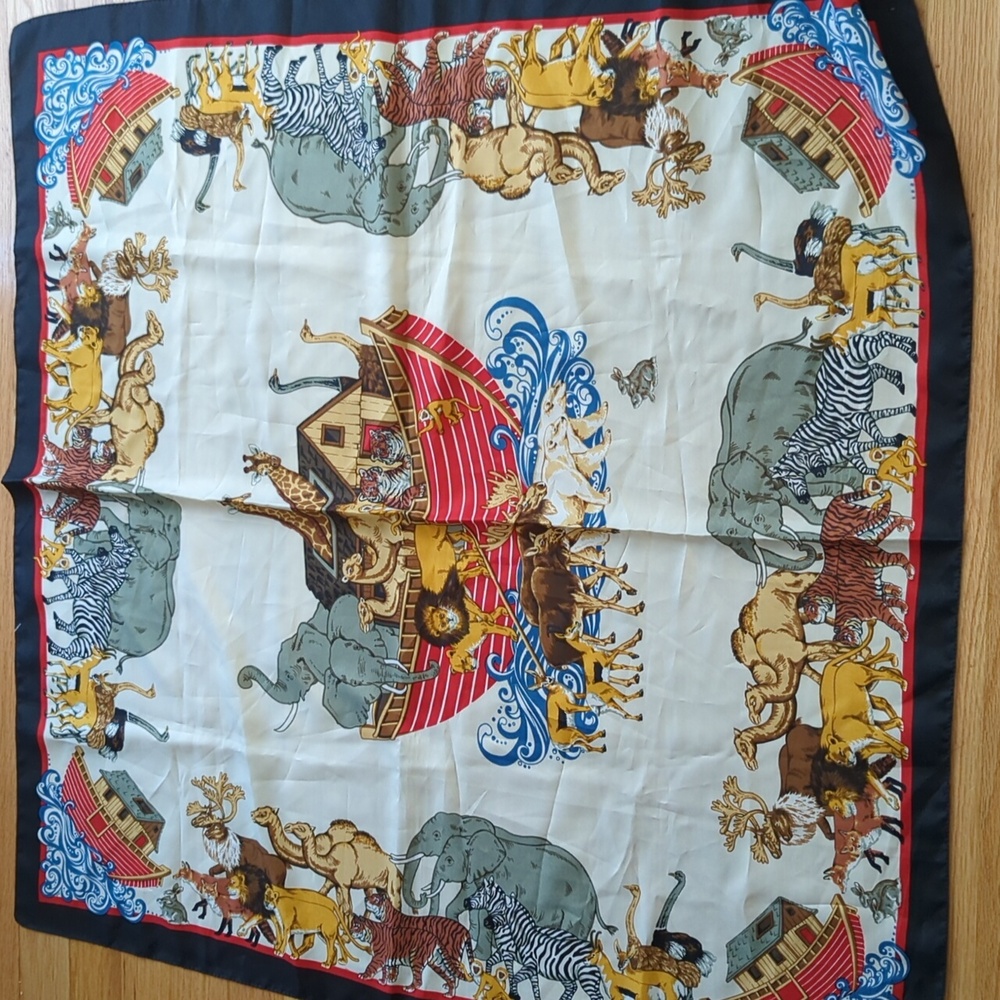 Nwt scarf
